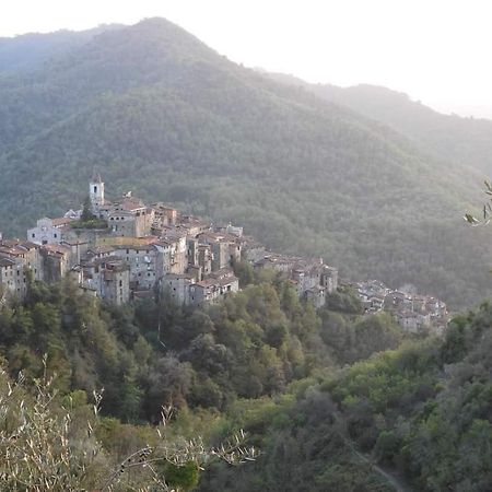 Nostro Rifugio Apricale Exterior foto
